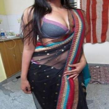ISHIKA - Indian escort in Mumbra photo 1 of 3
