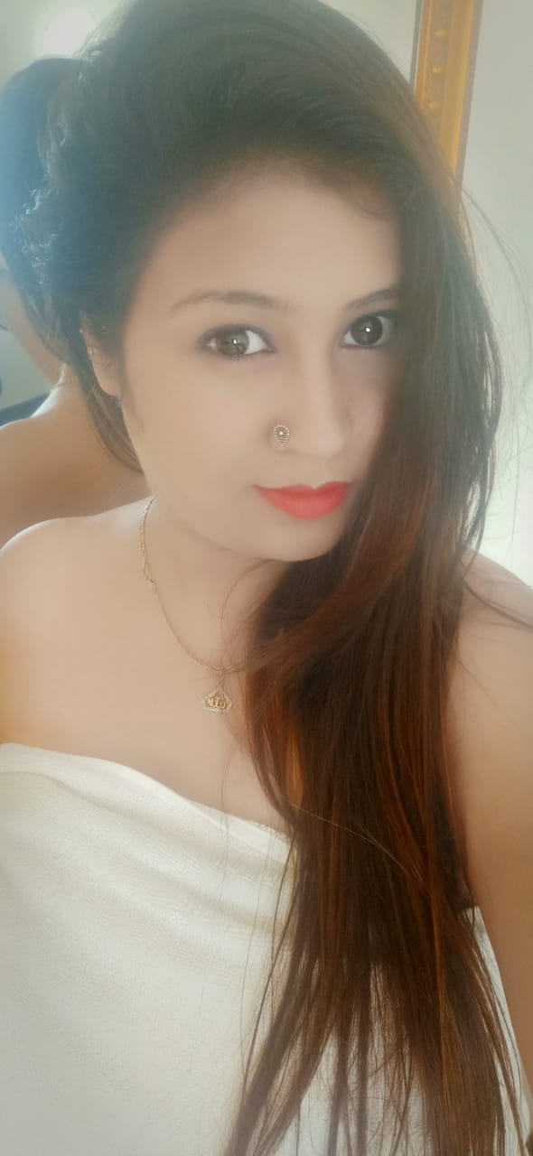 Ritika Pandey - 8034