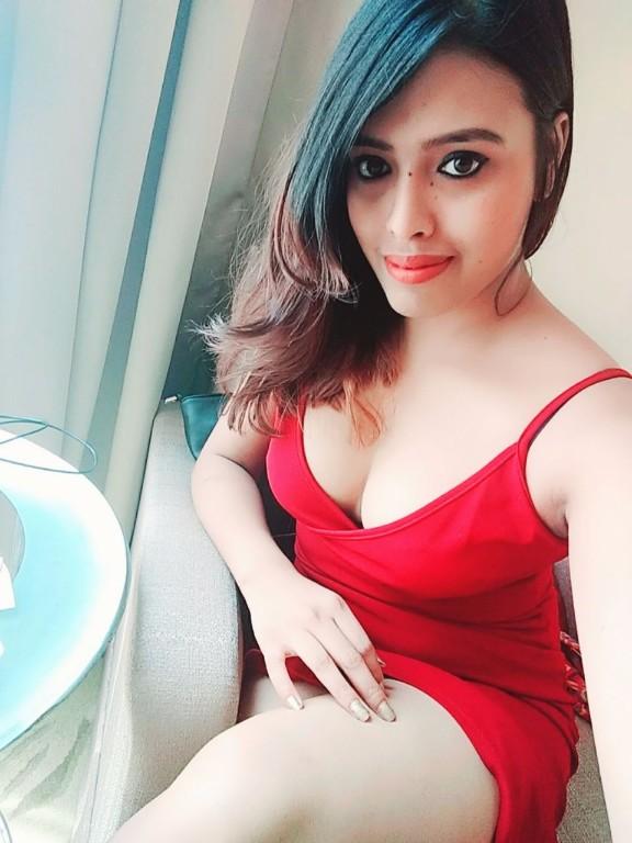 Diya Gurgaon Escorts Service