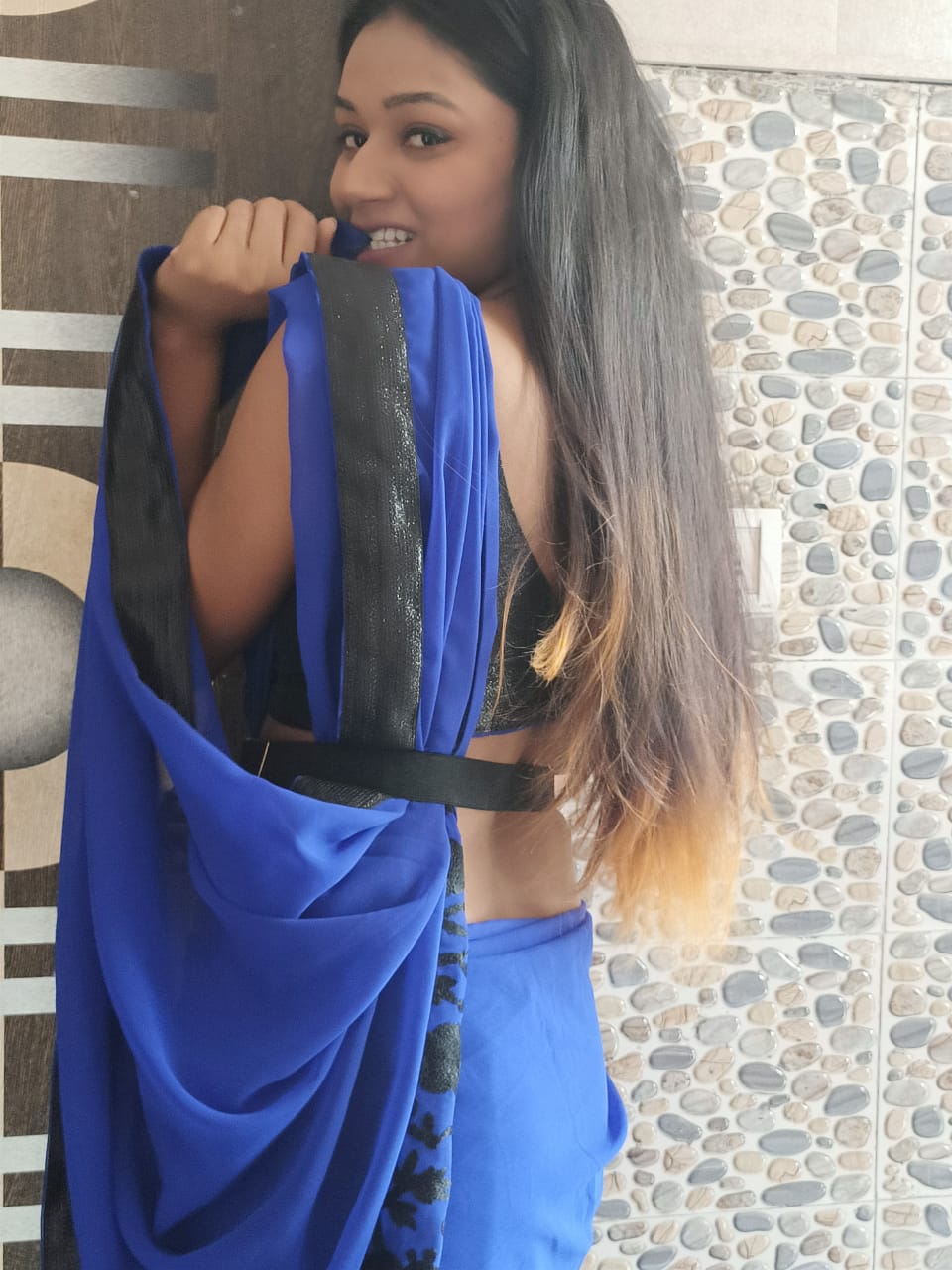 Saloni - Asian escort in Faridabad photo 1 of 1