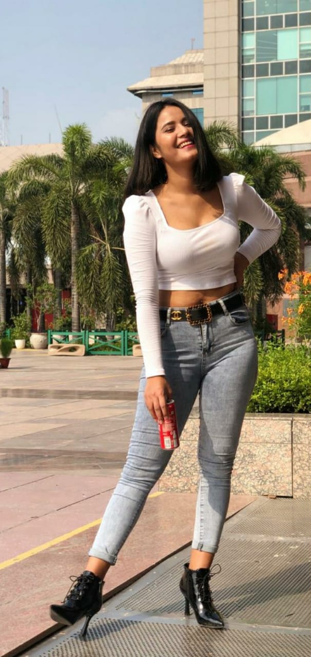 Ishita Basu Hyderabad Call Girl