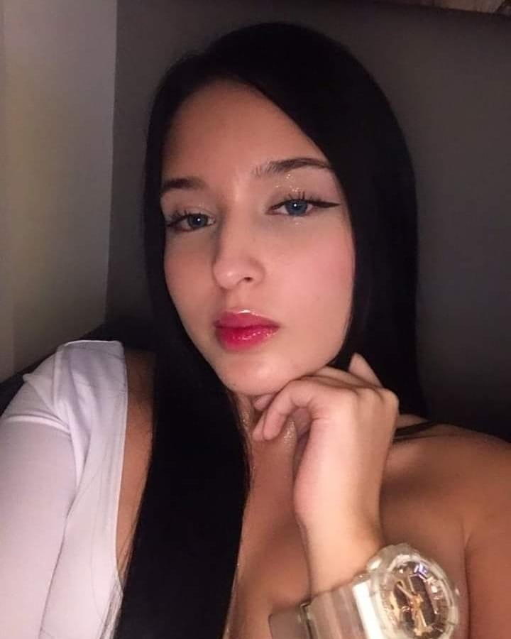 Saloni - Indian escort in Panchkula photo 1 of 3