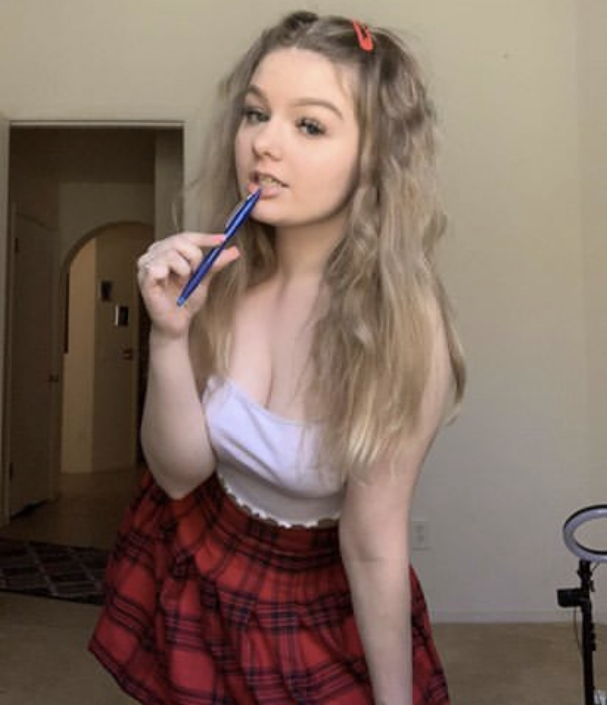 Escorte Velorie - 16386