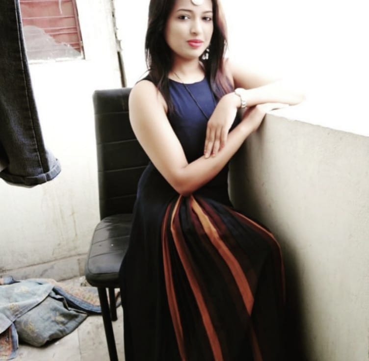 Reena - Indian escort in Sadashivnagar photo 1 of 1