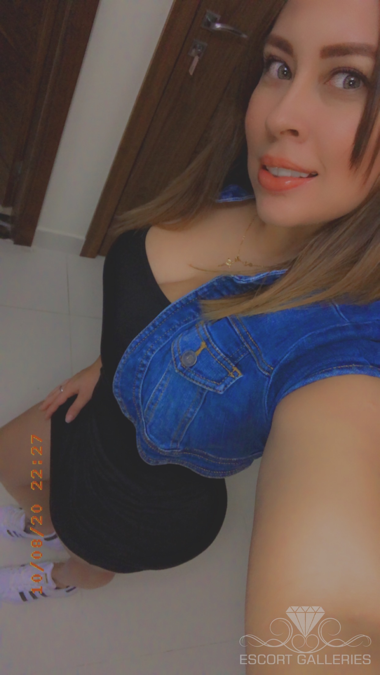 Kajal Indian Model Escort In Abu Dhabi
