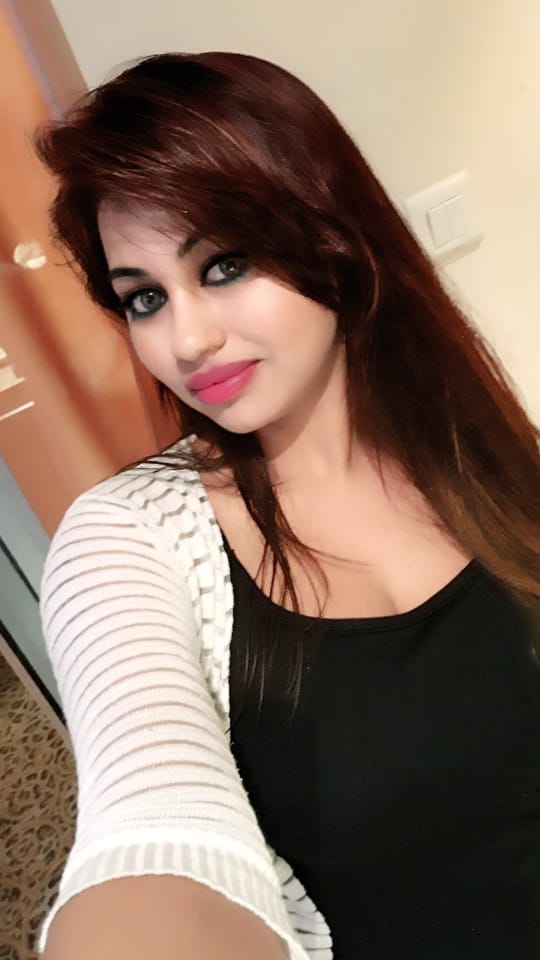 Shivani Vyas Nadiad Escorts
