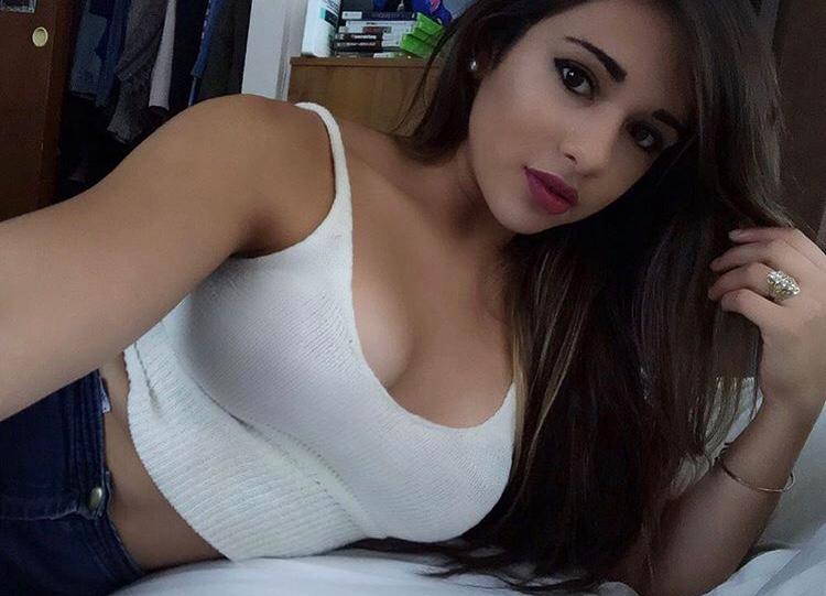 Akshara Dubai Escort - 14611