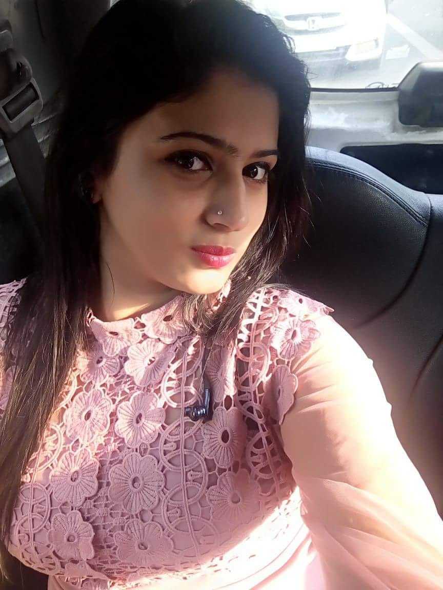 Saloni Jamshedpur Escort Service