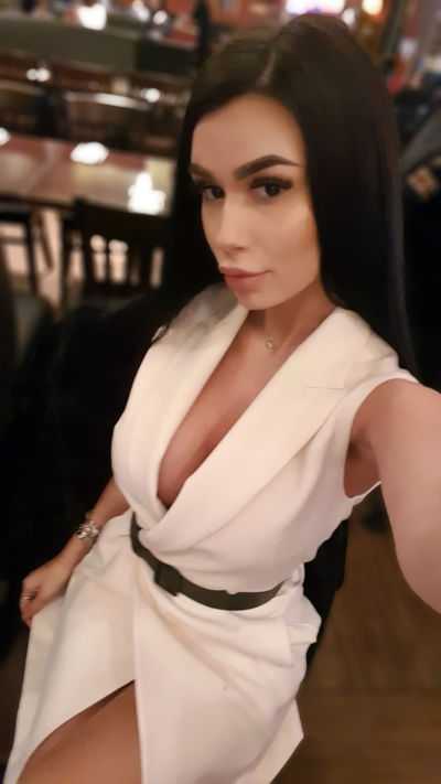 Taniya - Asian escort in Agra photo 1 of 2