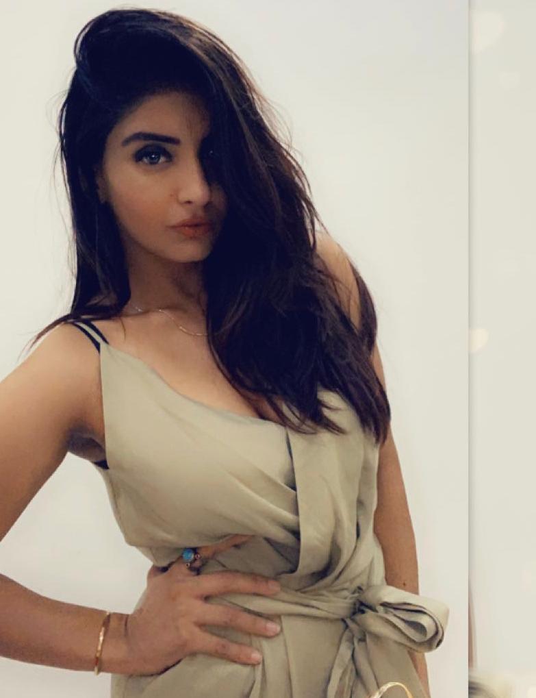 Avantika ladies booking number - 17129