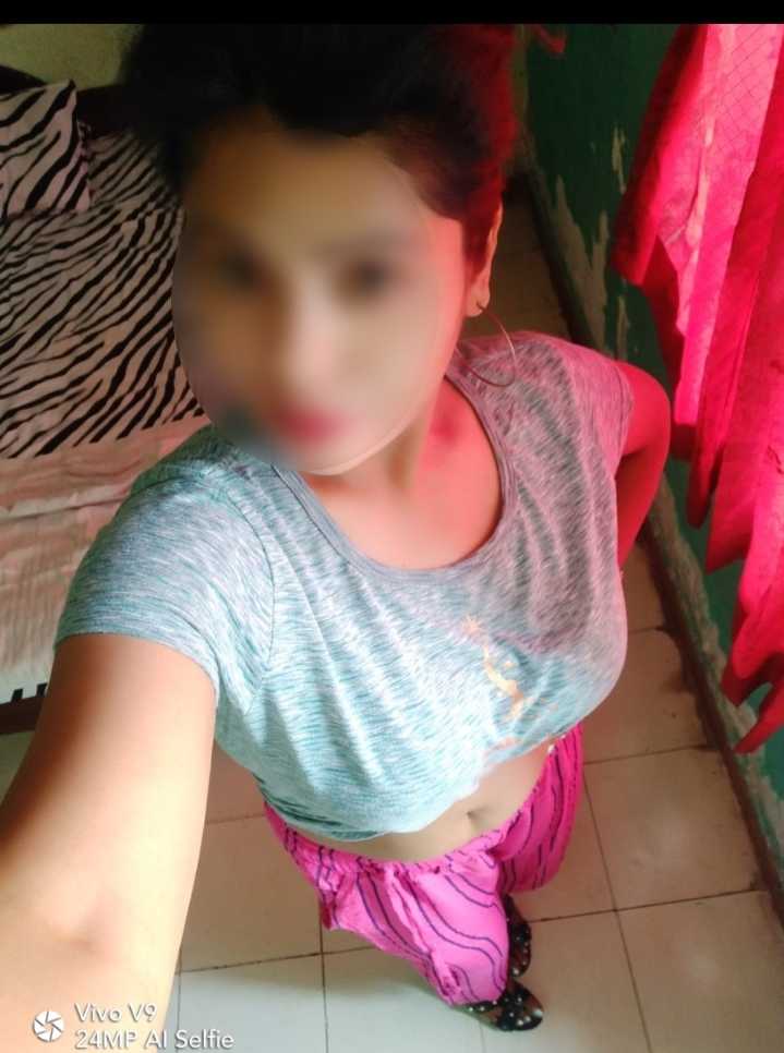 Puja Roy Ahmedabad Call Girls