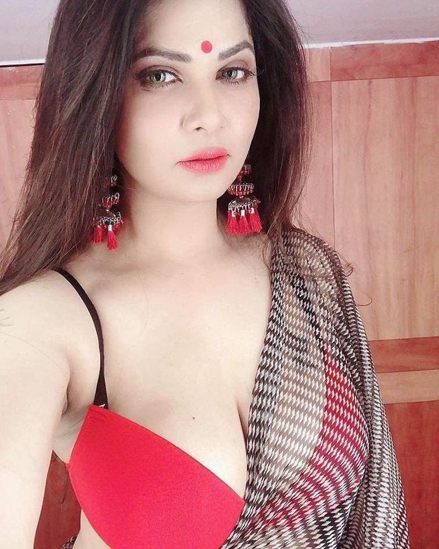 Shilpa Khan - Asian escort in Kota photo 1 of 2
