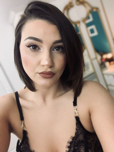 Chandigarh Call Girl for friendship Whatsapp Number - 18690