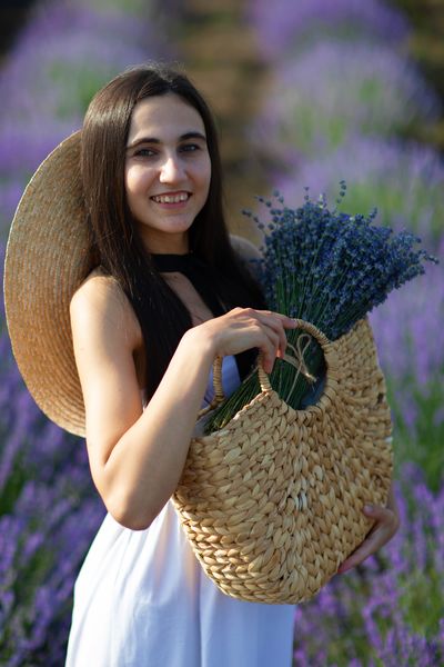 Shalini - Indian escort in Haldwani photo 1 of 2