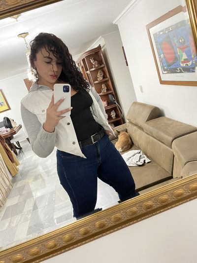 Manika Call Girl Number - 18987