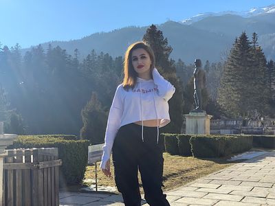 Anika - Indian escort in Chandigarh photo 1 of 2