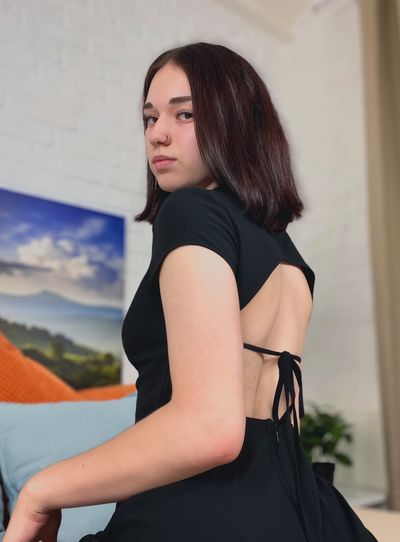 Saachi - Indian escort in Juhu photo 1 of 2