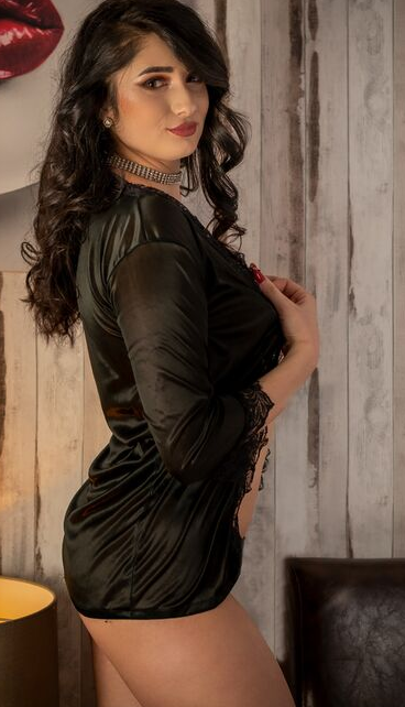 Join me and experience paradise in the bedroom. - 15540