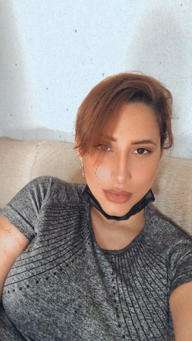 Salina - Mixed escort in Paris photo 1 of 4