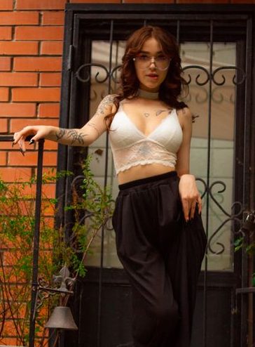 Beautiful call girl near me cash payment - 3171