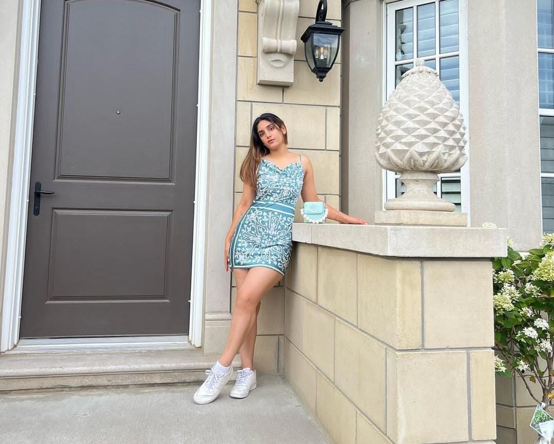 Hot Indian Independent Girl - 21443