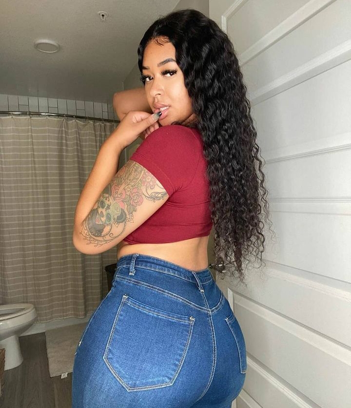 Hot Wendy - American escort in Paradise photo 1 of 6