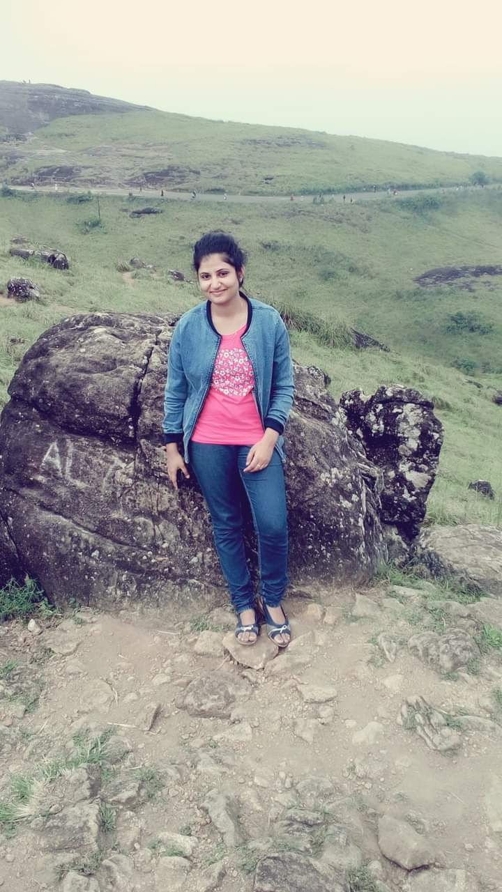 SAJITHA INDEPENDENT MALLU CALL GIRL AVAILABLE HERE IN KOCHI - 21615