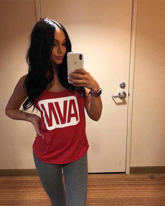 Thelma Coquine Très Discrète - 21921