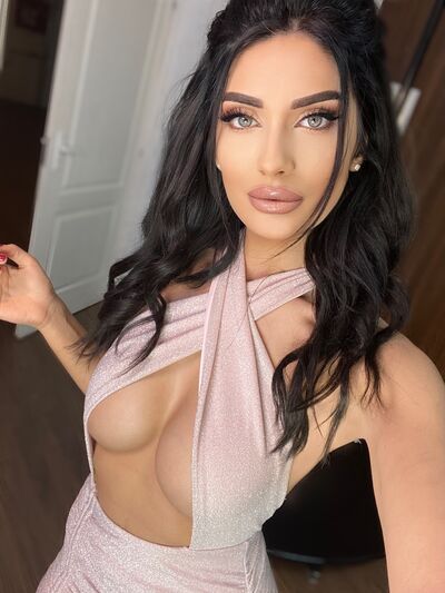 Zeenat Bhabhi - Top-Class Indore Escort Service Provider for Unforgettable Experiences 20487 Zeenat Bhabhi - Top-Class Indore Escort Service Provider for Unforgettable Experiences - 20487