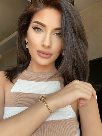 Zeenat Bhabhi - Top-Class Indore Escort Service Provider for Unforgettable Experiences 20487 Zeenat Bhabhi - Top-Class Indore Escort Service Provider for Unforgettable Experiences - 20487