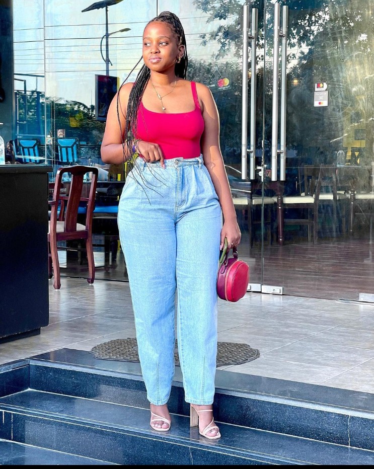 SHERRIE - Black escort in University Road photo 1 of 3