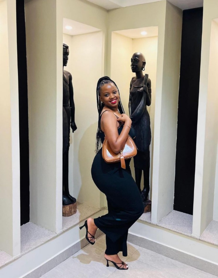 Sexy, curved African Call Girl SHERRIE❤️in Rajkot - 22046