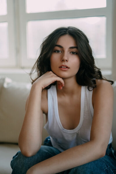 Yashmi: Your Affordable Russian Call Girl in Mumbai City - 20675