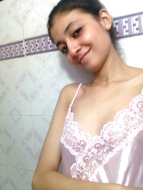 VIP Indian Escort Alina In Dubai - 21118