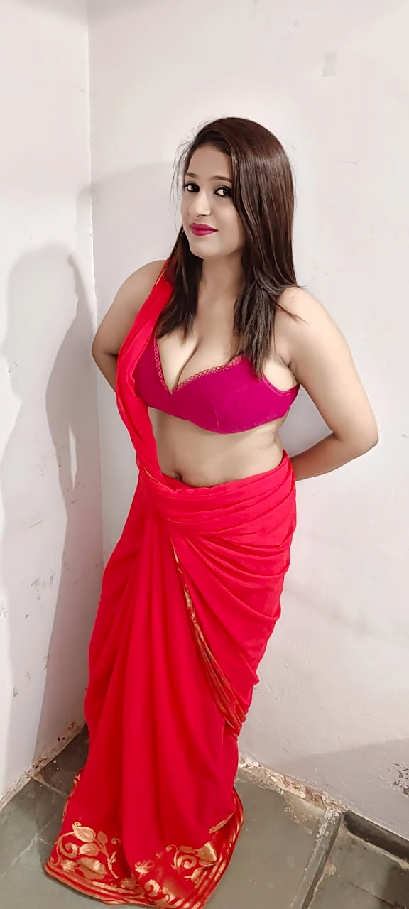 Divya - Indian escort in Bengaluru photo 1 of 1