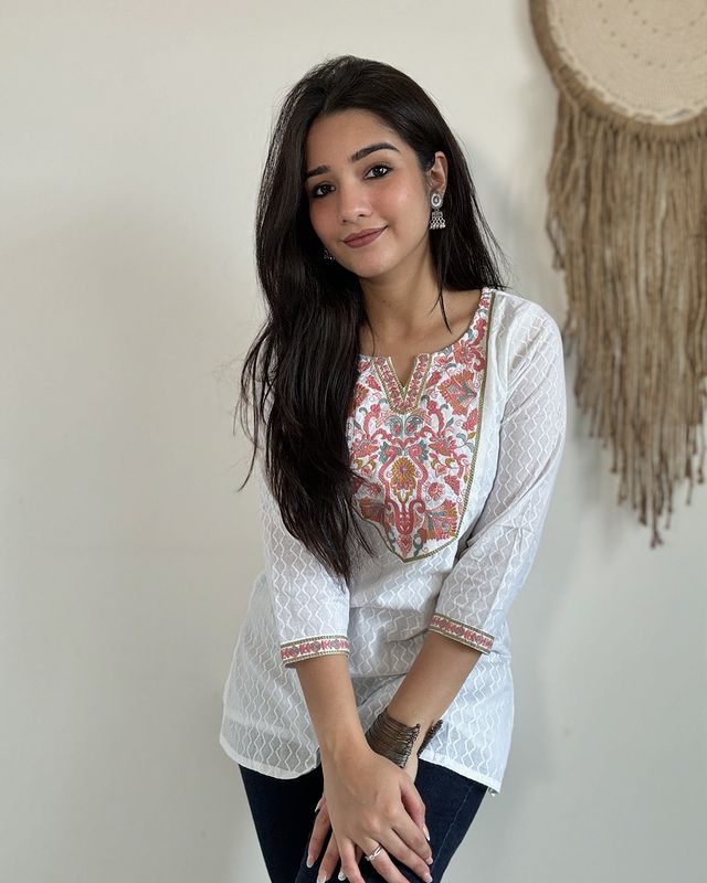 Mina - Japanese escort in Banki photo 1 of 1