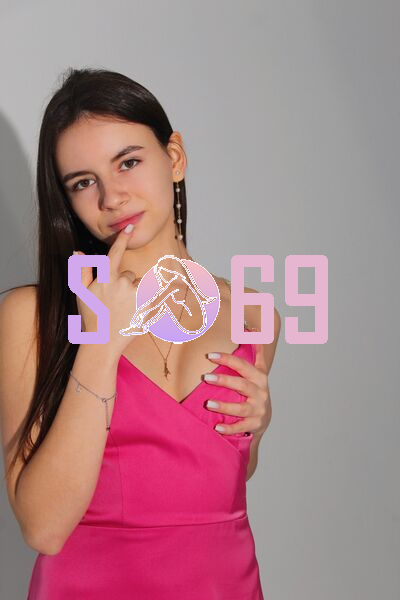 Cheap Escort Service in Noida and Get Enjoyed Tonight - 21967