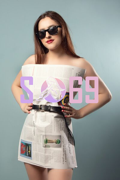 Book College Girls For Friendship At Your Doorstep - 20820