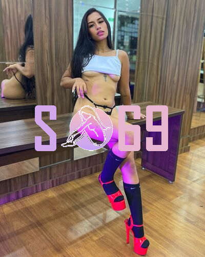 Deepali - Indian escort in Patia photo 1 of 2