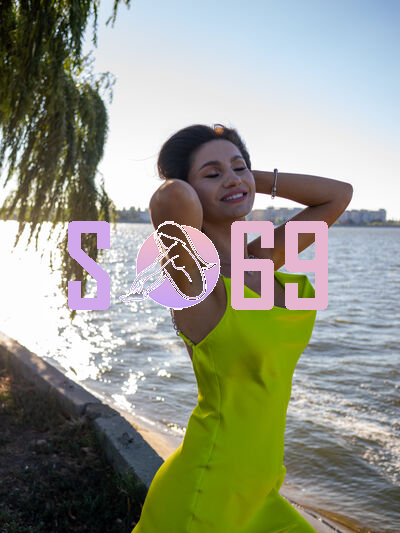 Professional Delhi Escorts Service Give Proper Meeting