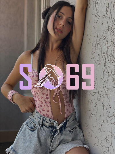 Rupali - Indian escort in Delhi photo 1 of 5